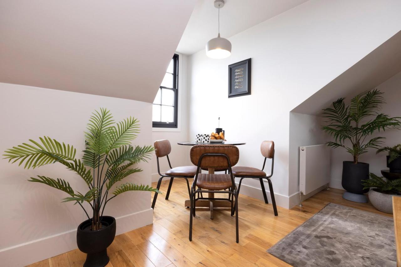 Joivy Luxury Flat Near Edinburgh Castle Appartement Buitenkant foto