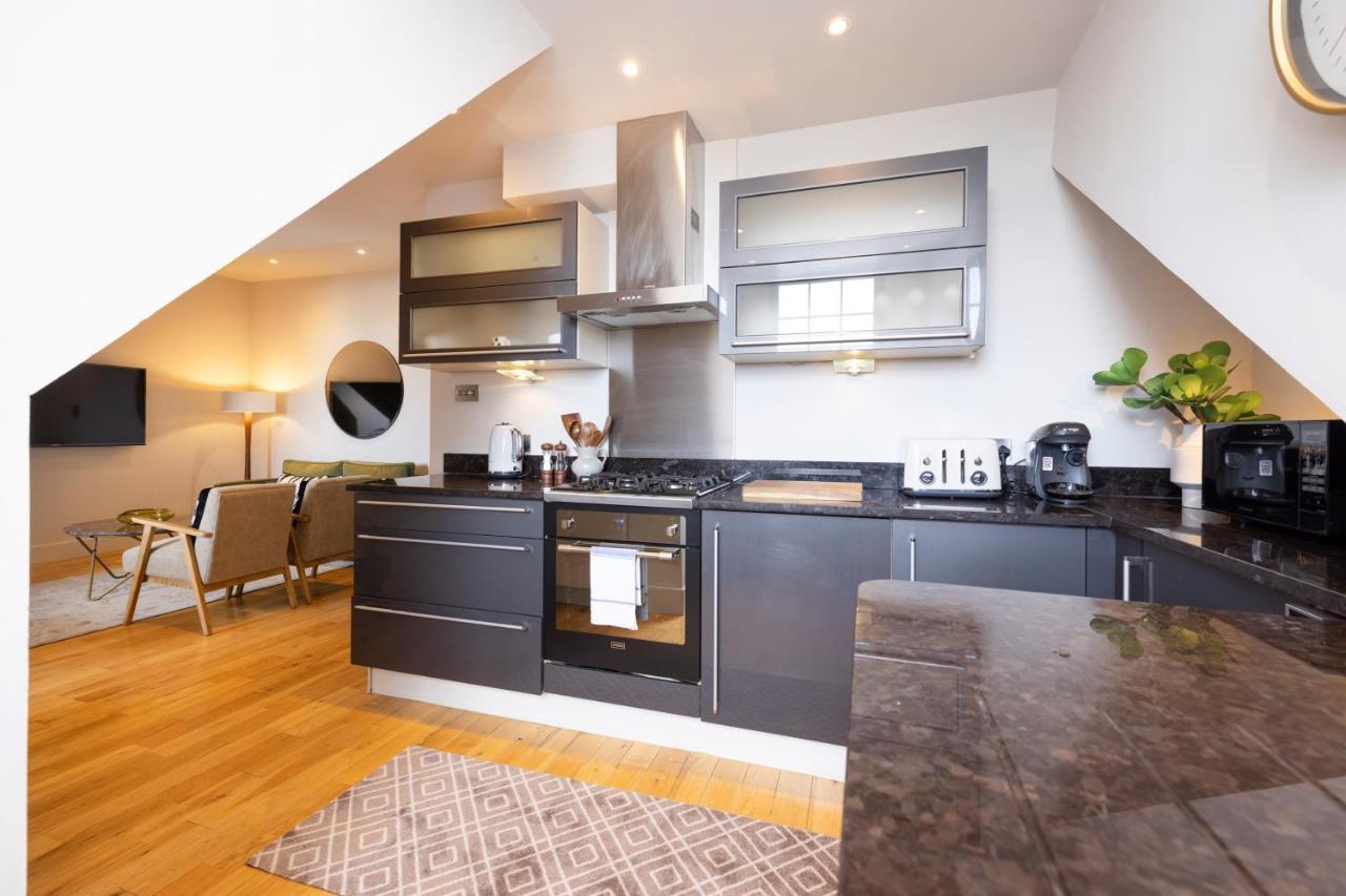 Joivy Luxury Flat Near Edinburgh Castle Appartement Buitenkant foto