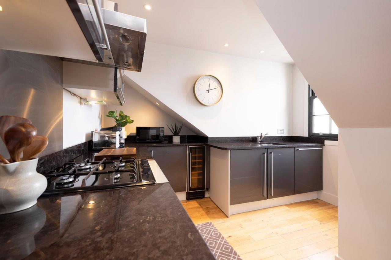 Joivy Luxury Flat Near Edinburgh Castle Appartement Buitenkant foto