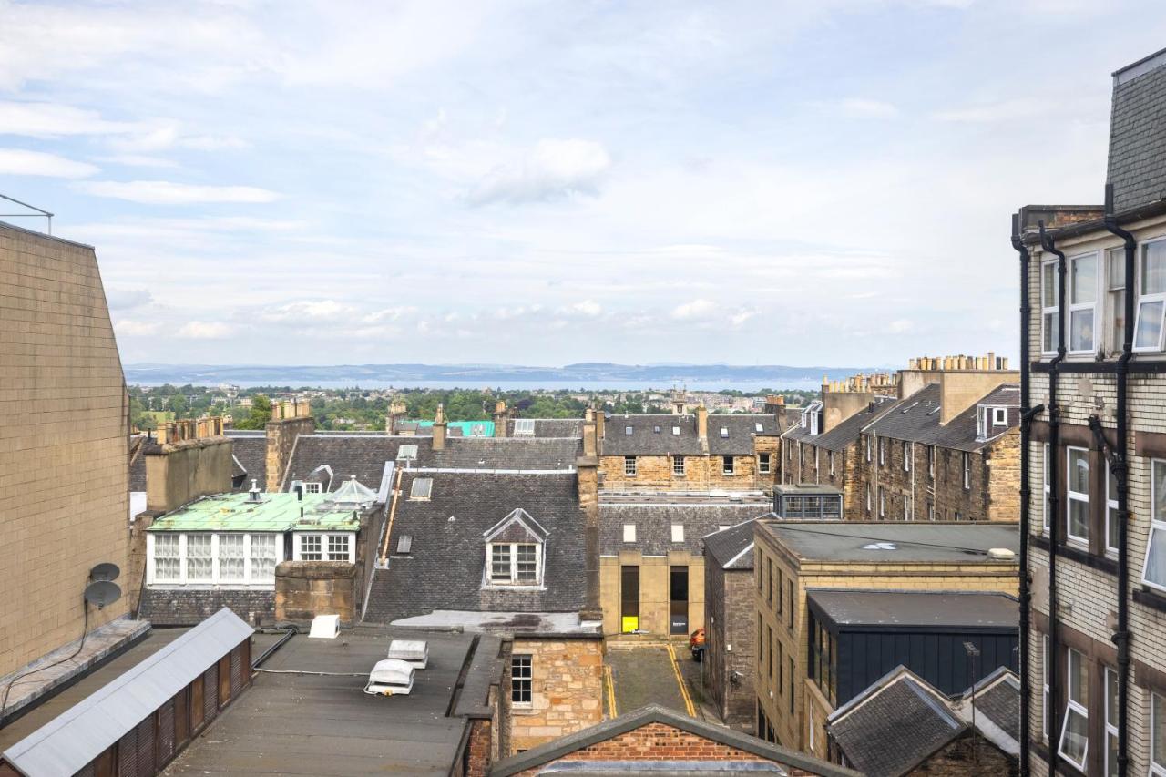 Joivy Luxury Flat Near Edinburgh Castle Appartement Buitenkant foto